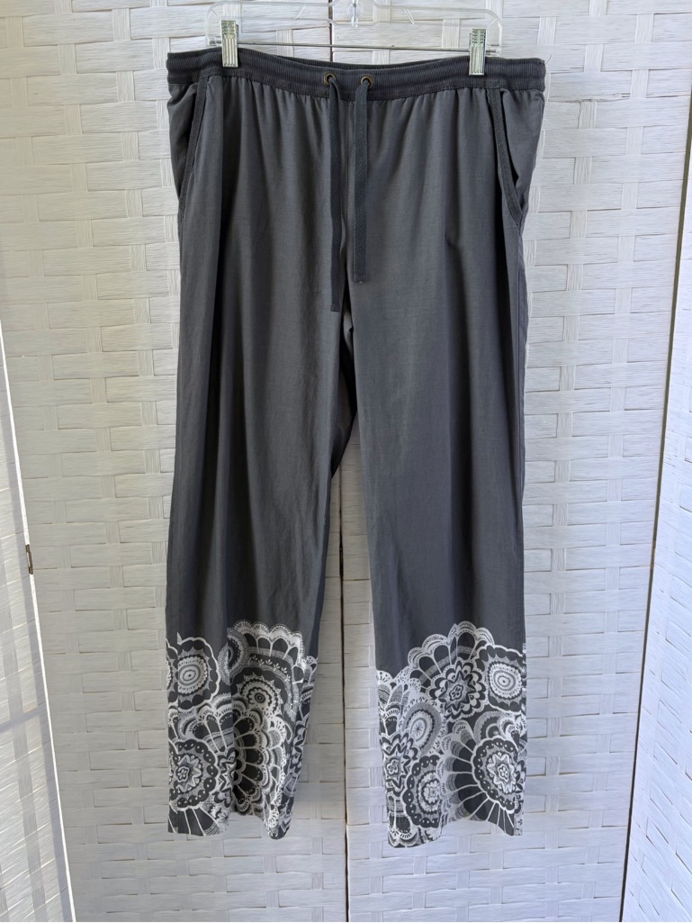 Lilka Anthropologie Gray Cotton Lounge Pants Drawstring Large Boho Pockets Soft
